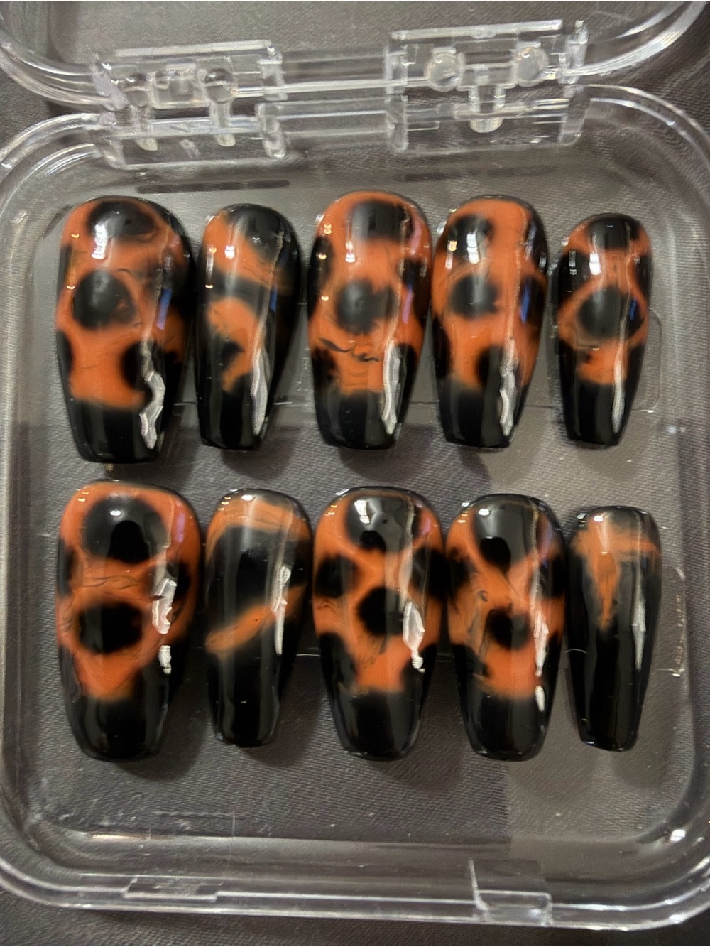 **NWT** Black & Orange Leopard Press-On Nail Set - Electronics Cell Phones & Ac